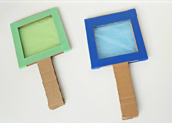 Green and blue color viewers preschool science activity