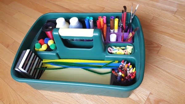 How to organize arts and crafts materials